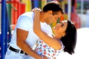  Salman Khan and Preity Zinta 
 in Har dil Jo Pyaar Karega 