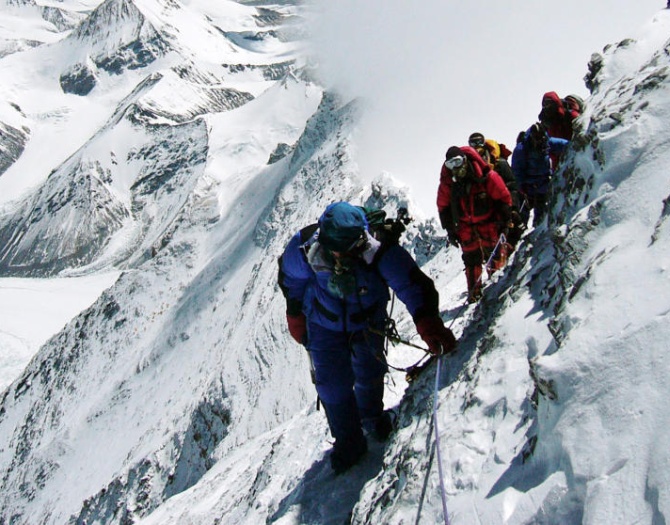Why so many die climbing Everest - Rediff.com