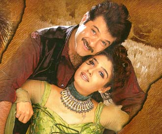 Anil Kapoor and Raveena Tandon in Bulandi