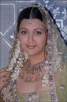 Akanksha debuts with Yeh Mohabbat Hai