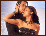 Arjun Rampal and Sushmita Sen get cozy in Aankhen