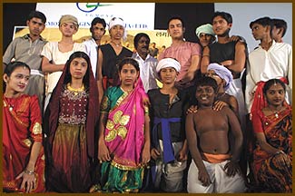 Aamir with the Junior Lagaan XI