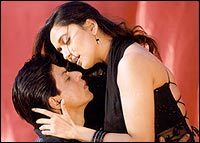 Shah Rukh and Madhuri in HTHS