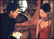 Mark Wahlberg and Thandie Newton in The Truth About Charlie