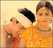 Aamir Khan and Gracy Singh in Lagaan