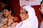 Thackeray addressing the press