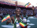 Gezahgne Abera (L) of Ethiopia and countryman Tesfaye Tola. REUTERS/Mike Blake 